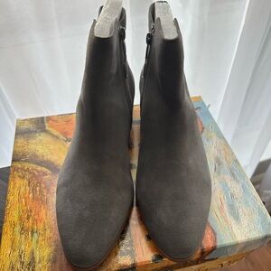 Bella Vita Gray Suede Pointed Toe Ankle Booties